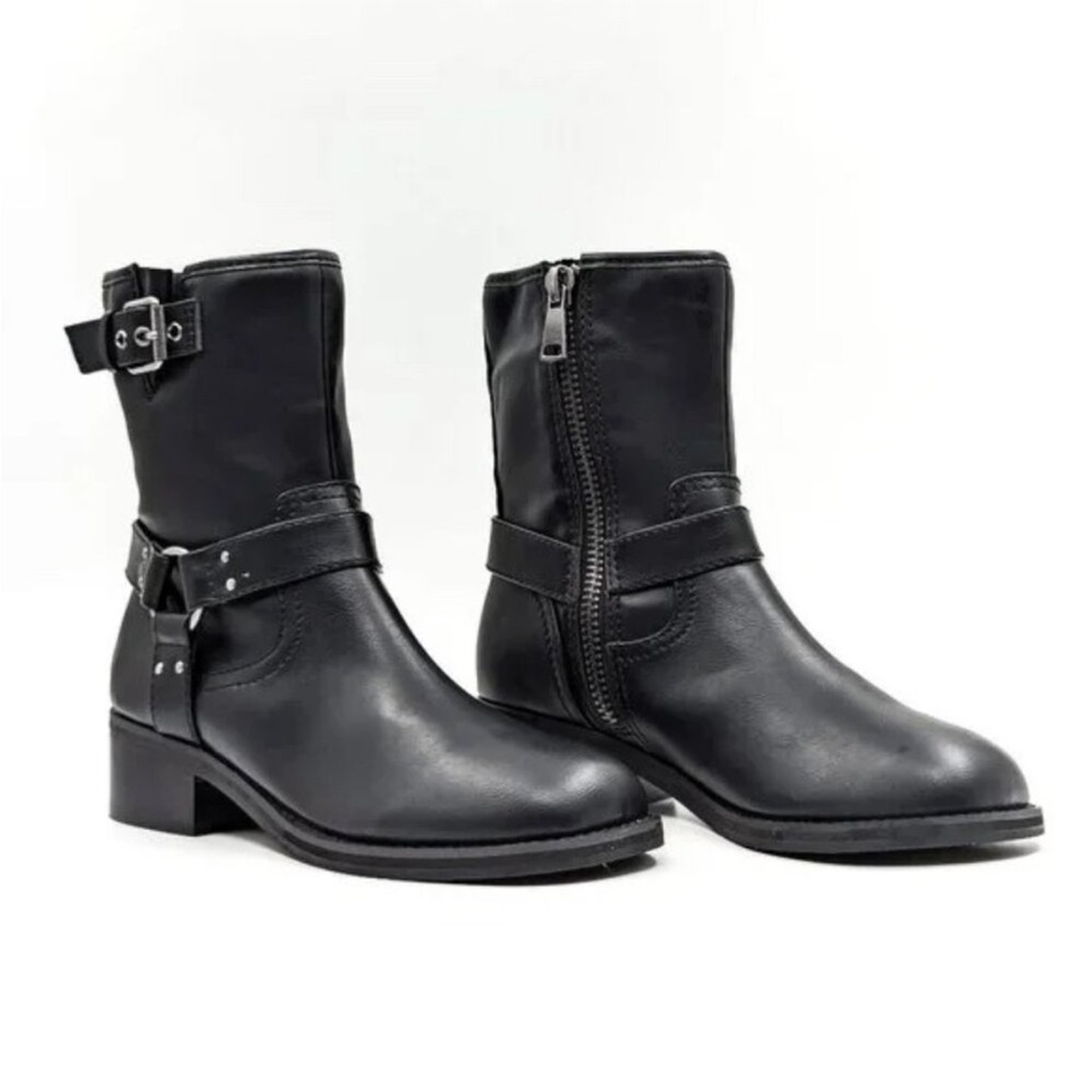 *NEW* Open Edit Rylan Black Faux Leather Harness Moto Biker Boots Size 6 B28